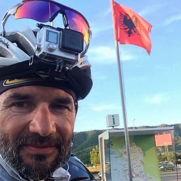 Pedro Bento já está na Albânia, mas ontem foi o dia mais difícil (VÍDEO)