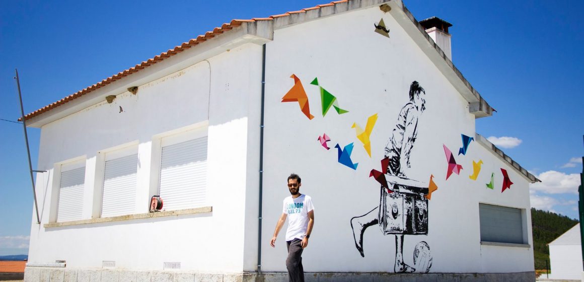 Bigod cria murais de arte urbana em Pernes e Alcanhões