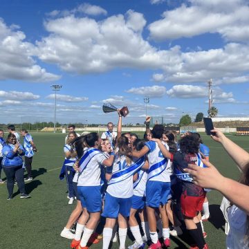 Futebol Feminino: U. Almeirim vence em Santarém, Leiria e Lisboa