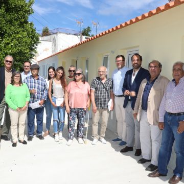 Câmara de Santarém entrega quatro habitações em Alfange