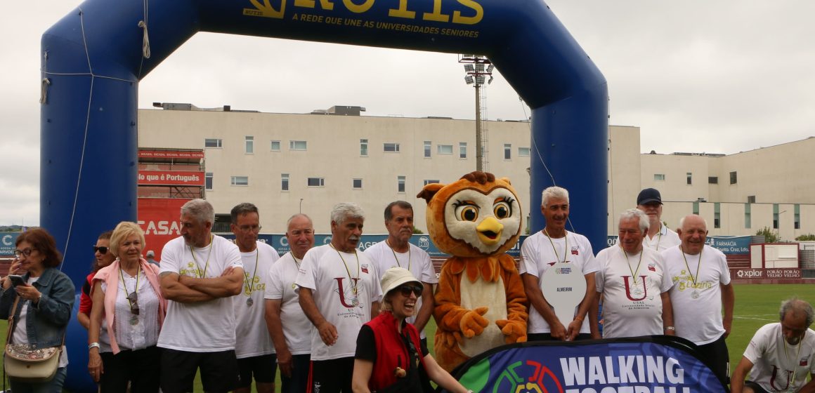 Almeirim é vice-campeã do maior evento de Walking Football