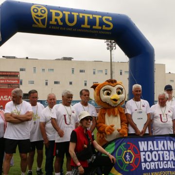 Almeirim é vice-campeã do maior evento de Walking Football