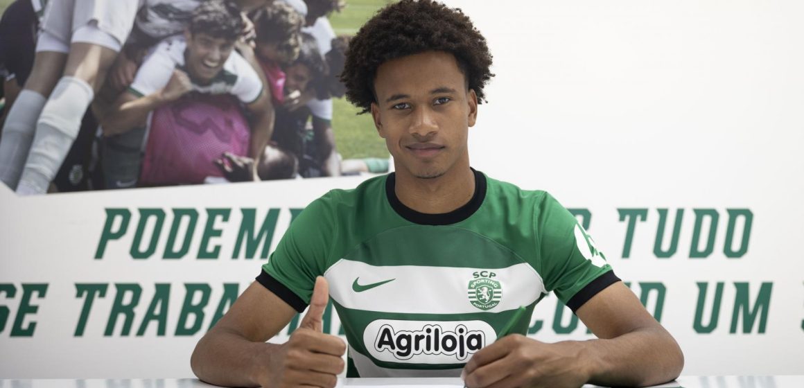 Jogador de Almeirim renova contrato com o Sporting