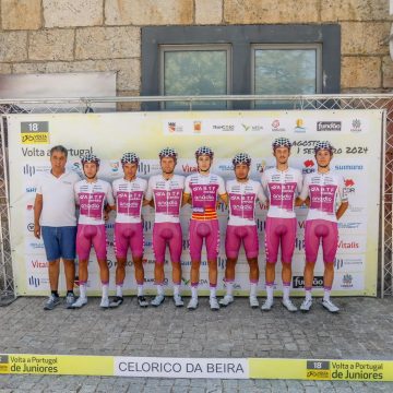 Ciclistas de Fazendas de Almeirim na Volta a Portugal de Juniores