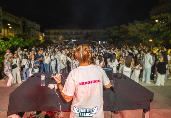 Mais de cinco mil pessoas presentes na Noite Branca de Almeirim